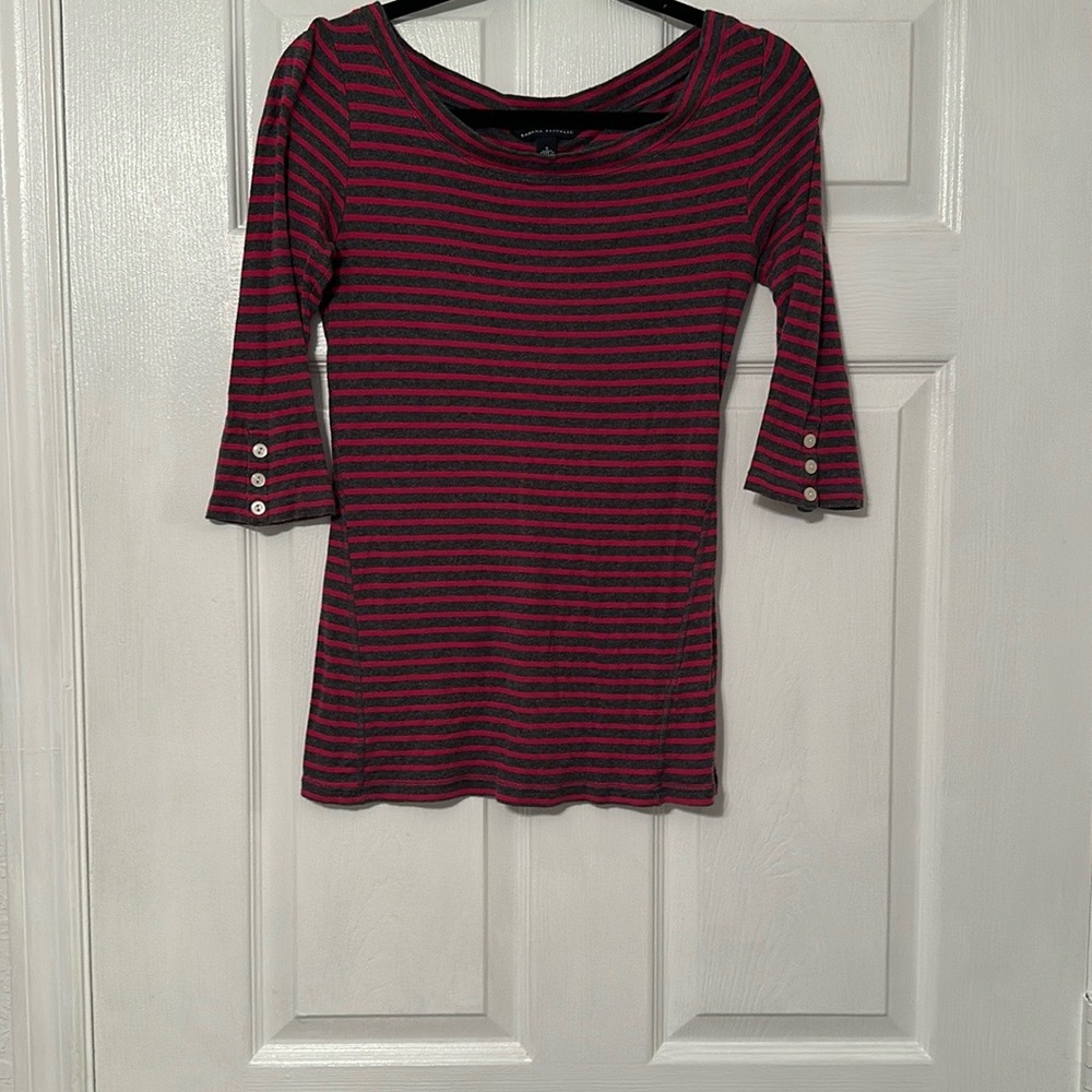 Banana Republic Pink and Gray Top with 3/4 Sleeves
